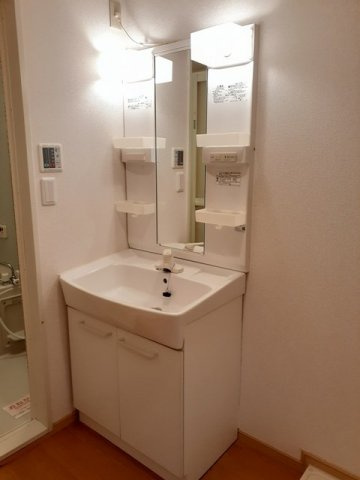 ベル・ブローテⅡの洗面所