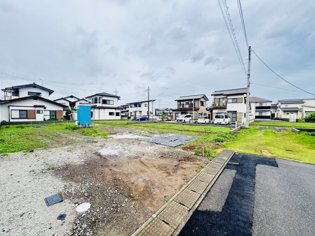 新築　前橋市下新田町1期　2号棟の駐車場|現地写真　駐車スペースは並列2台分可能です！

