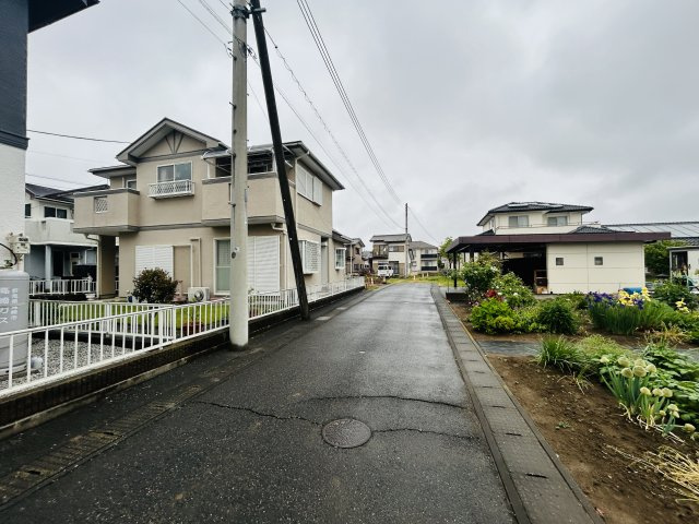 新築　前橋市下新田町1期　3号棟の前面道路含む現地写真|南側接道幅員約4ｍ