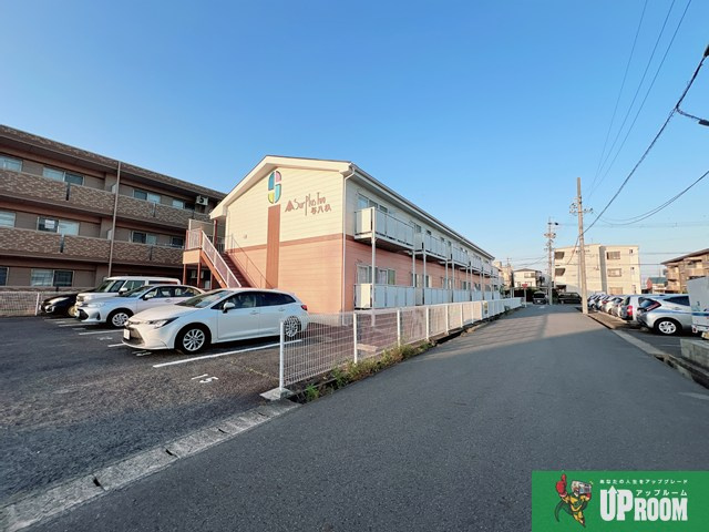 Ｓｕｒｐｌｕｓ　Ｔｗｏ与八杁の駐車場