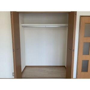 Ｓｕｒｐｌｕｓ　Ｔｗｏ与八杁の収納