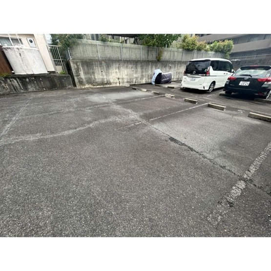 【駐車場】 | パピヨンカトー