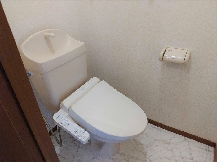 セジュールエアリー202のトイレ