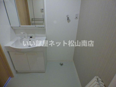 【洗面所】 | エスポワール鷹子