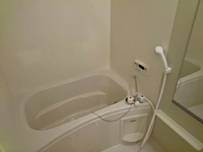 【浴室】 | ボニート・フロル・Ｃ | きれいなお風呂です