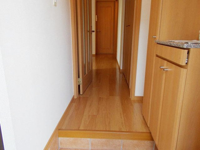 【玄関】 | ボニート・フロル・Ｃ | 明るい玄関です