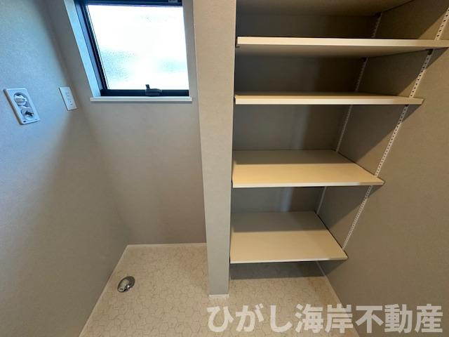 藤沢市片瀬山１丁目　新築戸建　全2棟のランドリースペース|洗濯機置場