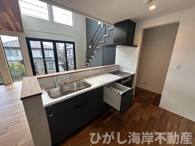 藤沢市片瀬山１丁目　新築戸建　全2棟のキッチン|キッチンスペース