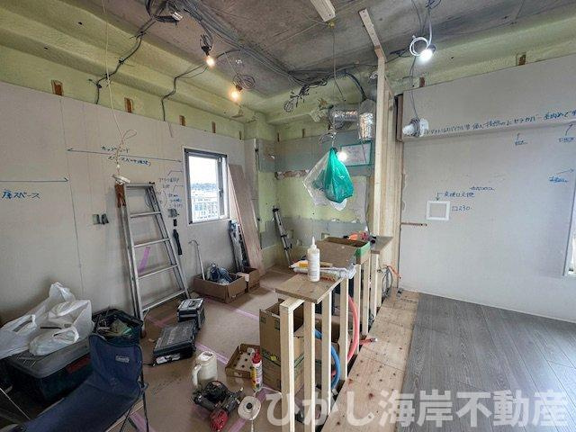 びゅうパルク湘南本鵠沼のキッチン|3月19日撮影　リフォーム中　現地外観