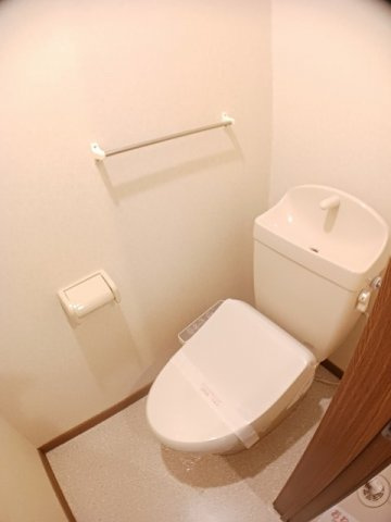 プランタンＢのトイレ|コンパクトで使いやすいトイレです
