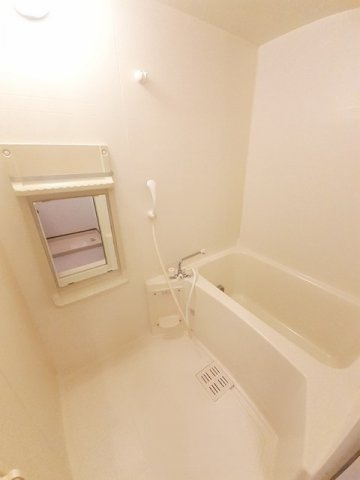 プランタンＢの浴室|お風呂で日々の疲れを落としましょう
