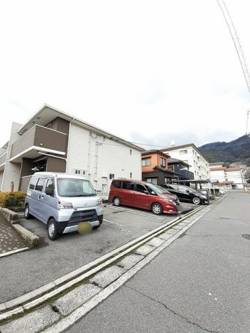 アンフレッチェの駐車場|駐車場があります