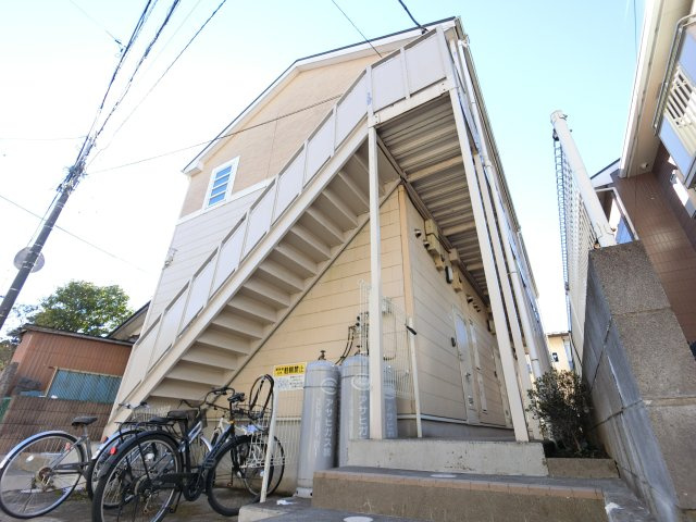 フロムファースト