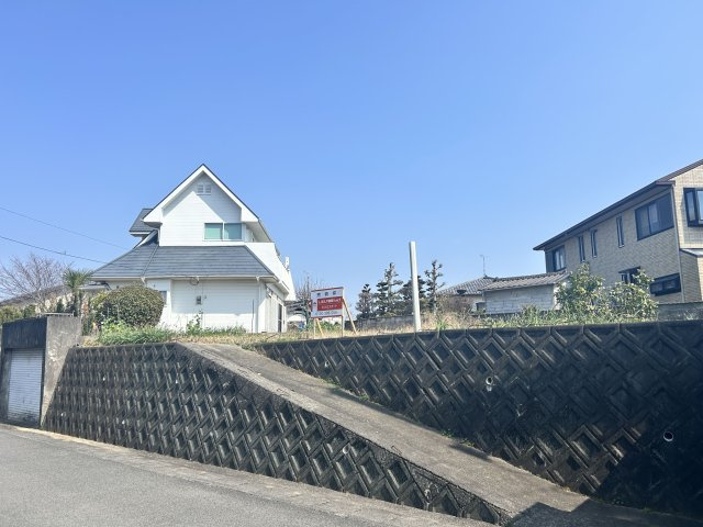 【外観】 | 荒尾市荒尾売地 | 広いお庭でBBQも。高台の閑静な住宅街です