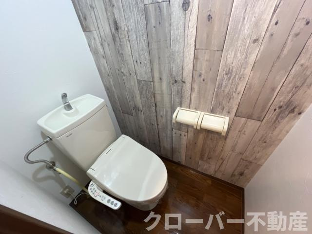 クレインコートのトイレ|シャワー付トイレ