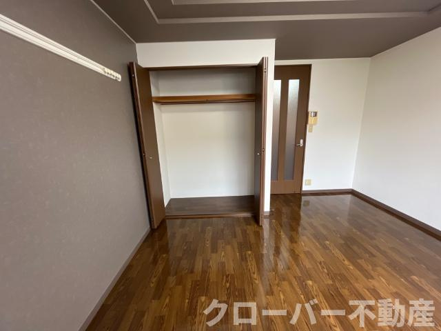 クレインコートの収納|クローゼット