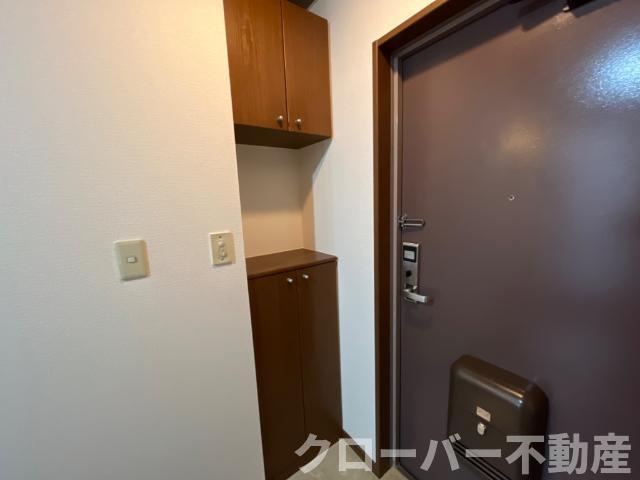 クレインコートの収納|下駄箱