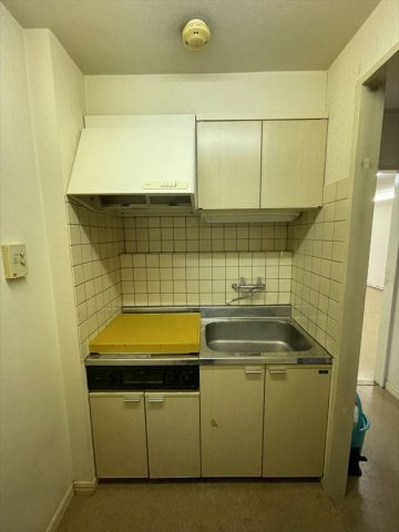 【キッチン】 | 太田ビル貸店舗　 | コンパクトなキッチンで掃除もラクラク