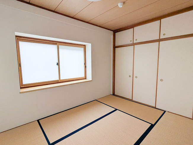 【和室】 | ダイアパレス朝霞台　(志木本店) | 落ち着いた雰囲気の8帖和室。