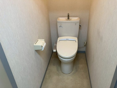 【トイレ】 | 新島町貸事務所 | コンパクトで使いやすいトイレです