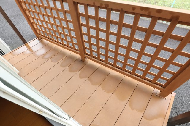 サンシャイン90のバルコニー