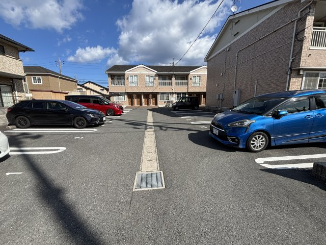 プロムナードＢの駐車場