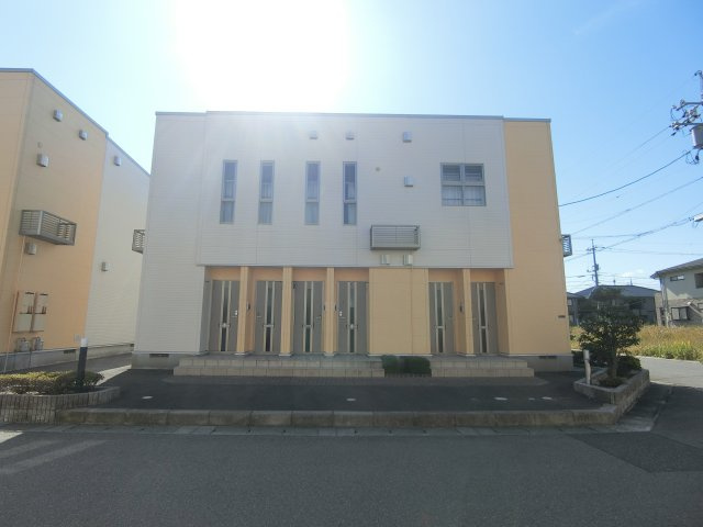 アルマーニ　Ⅱの外観