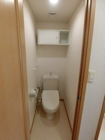 アルマーニ　Ⅱのトイレ