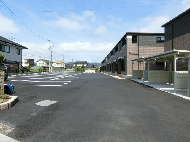 リアン　Ｔ　Ｃの駐車場