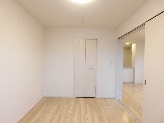 リアン　Ｔ　Ｃの洋室