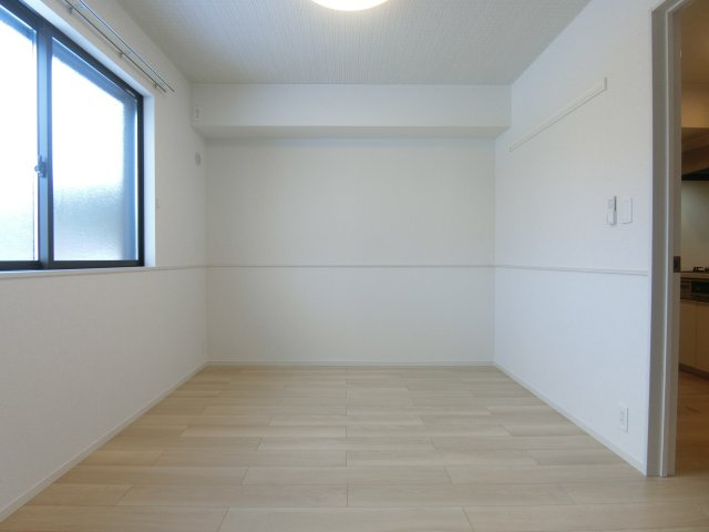 モイルミールの洋室