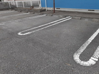 【駐車場】 | ヴェルドュールＢ | 駐車場です