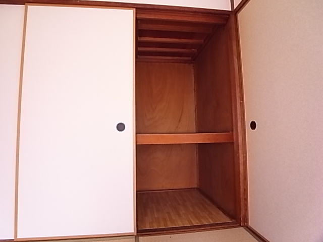 清水が丘コーポラスＡ棟の収納