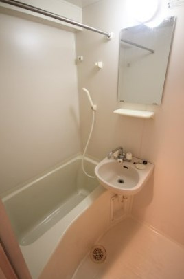 スカイコートお茶の水女子大前第2の浴室