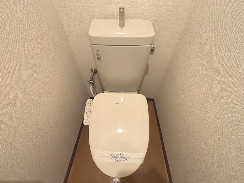 熊本市西区池田１丁目の賃貸マンションのトイレ