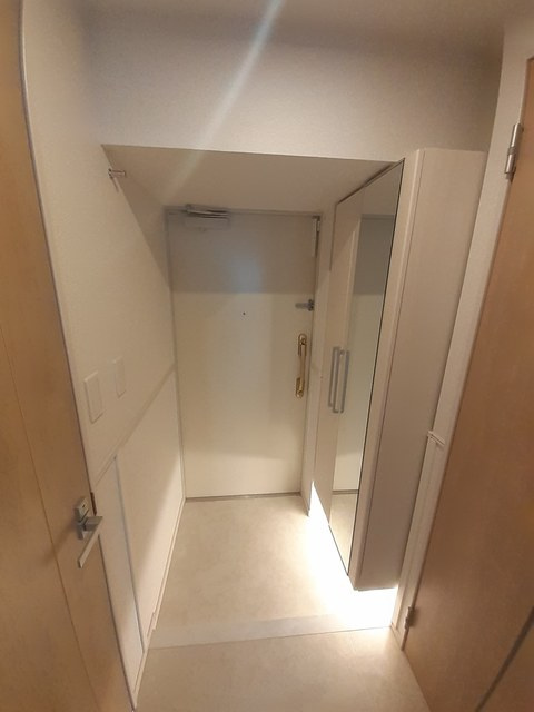 アン　ノ　アン　グランデの玄関