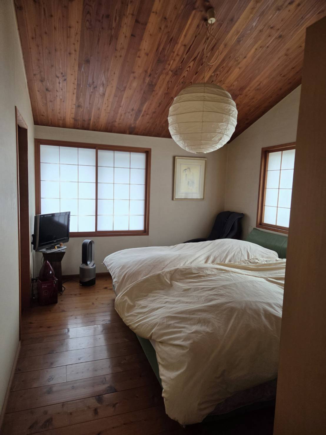 知多市つつじが丘3丁目の洋室|洋室♪（北側）