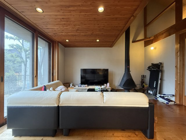 知多市つつじが丘3丁目の居間・リビング|リビング　別角度☆