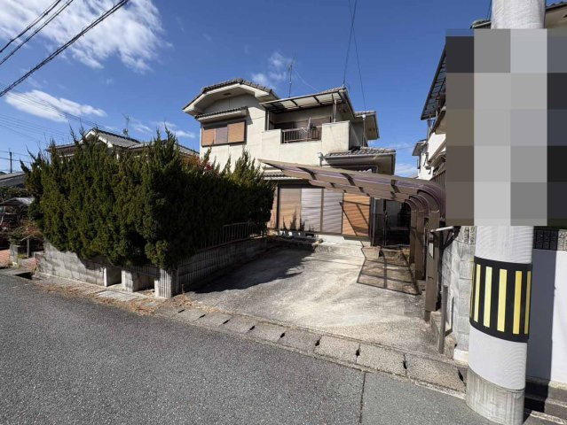 菖蒲が丘1丁目上物付土地の前面道路含む現地写真