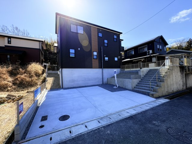 京地4丁目新築一戸建の外観