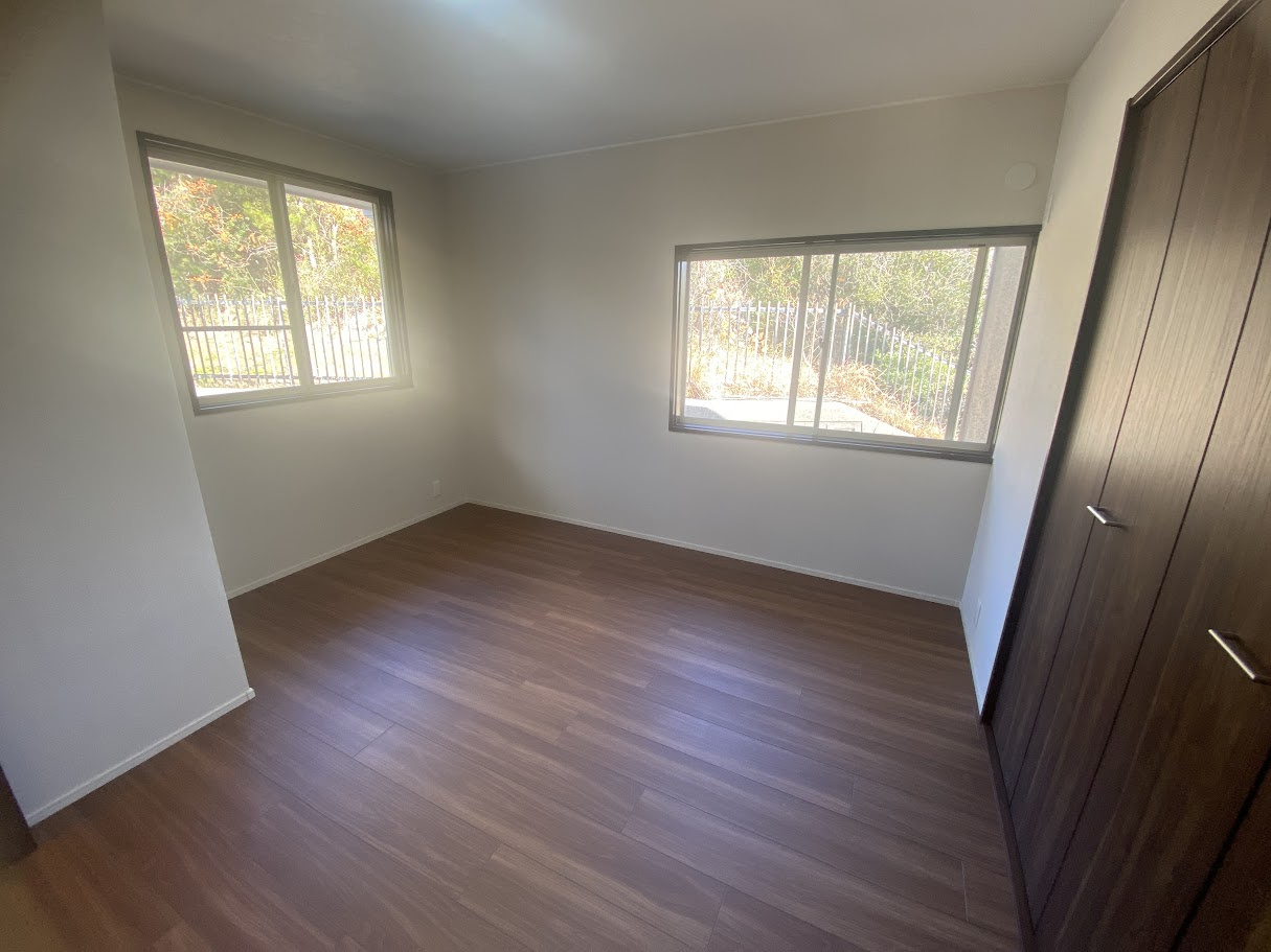 兵庫県神戸市垂水区つつじが丘7丁目2389-6の洋室