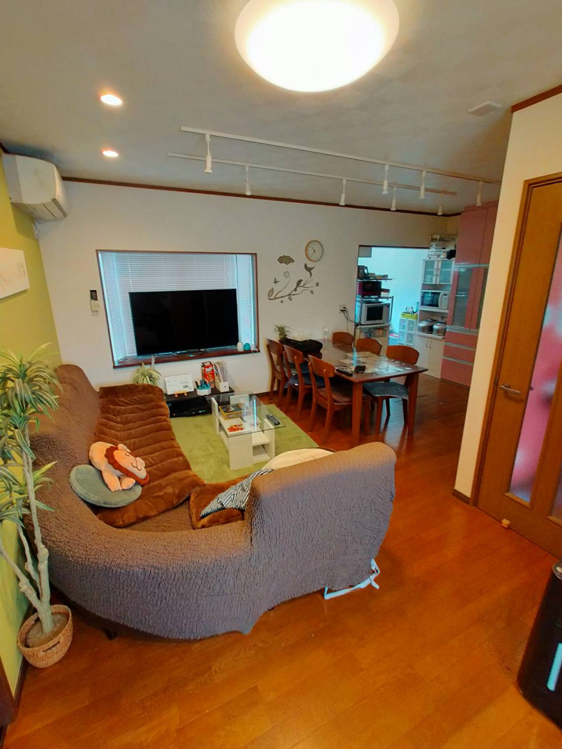 ハナミズキ藤江の居間・リビング