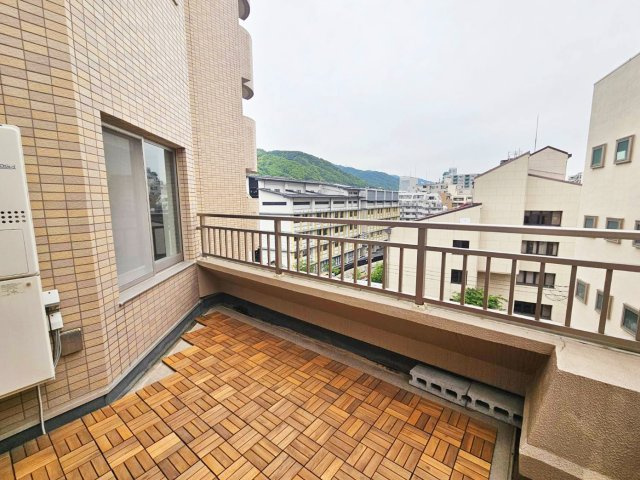 ファスタージュ相楽園のバルコニー