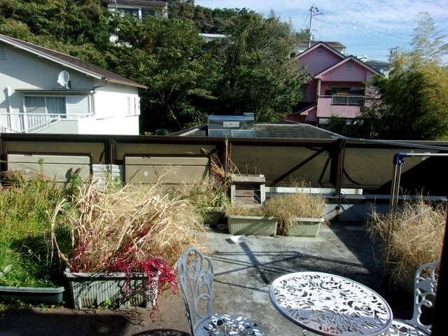 東垂水町字高丸中古戸建のバルコニー