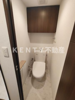 【トイレ】 | LaSante品川シーサイドⅡ | 落ち着いた色調のトイレです