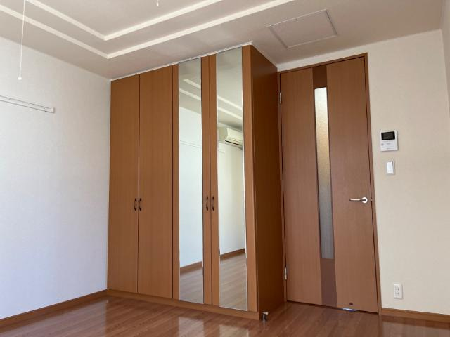 グランドコート弥生の内装|室内