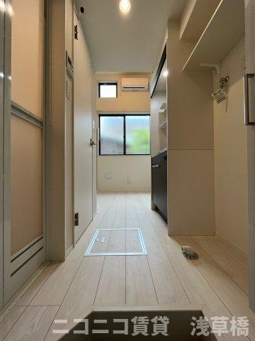 コンフォール板橋の玄関