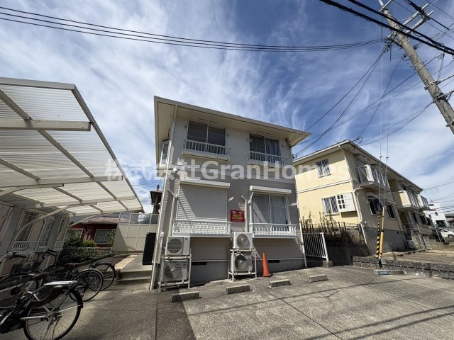 サンフレーズ東町2の外観
