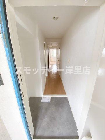 ノアーズアーク住之江の玄関