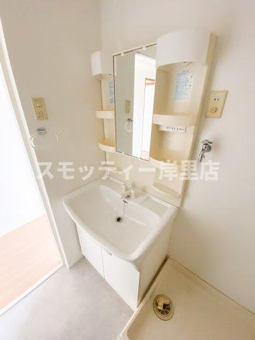 ノアーズアーク住之江の独立洗面台